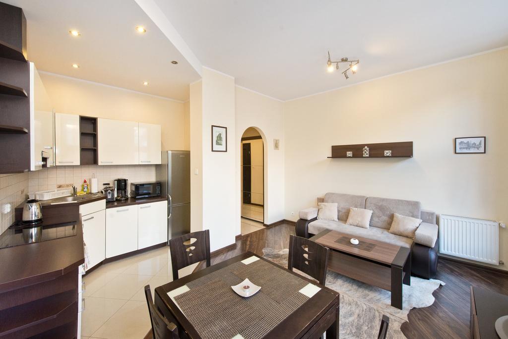 Gdanskie Apartamenty - Apartamenty - Dluga Z Widokiem Na Ratusz I Nad Motlawa Zimmer foto